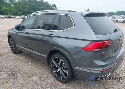 2024 Volkswagen Tiguan 2.0T Sel R-Line z USA, uszkodzony, nr VIN 3VV4B7AX3RM150065